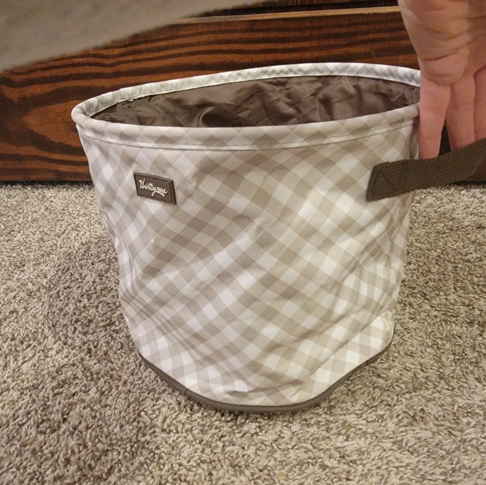 Thirty-one Cinch Top Utility Bin In Taupe Gingham